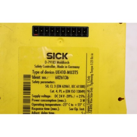 Sick 6026136 UE410-MU3T5 relais de sécurité (B28)