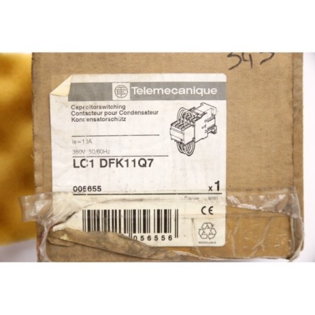 Telemecanique 005655 LC1 DFK11Q7 Contacteur pour condensateur Old stock (B437)