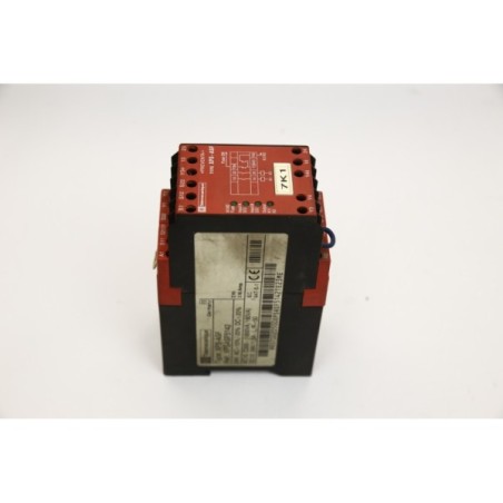 Telemecanique XPSASF5142 XPS-ASF relais sécurité (B477)