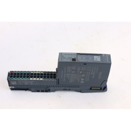 Siemens 6ES7132-6BH01-0BA0 DQ ST 16x24VDC/0.5A I/O module READ DESC (B540)
