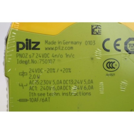 Pilz 750107 PNOZ s7 24VDC 4n/o 1n/c relais (B814)