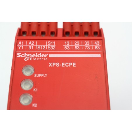 SCHNEIDER ELECTRIC XPSECPE5131C XPSECPE5131C Relais sécurité Manque Bornier (B634)