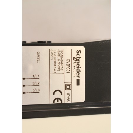 SCHNEIDER ELECTRIC GV2PC01 Coffret vide IP65 (B730)