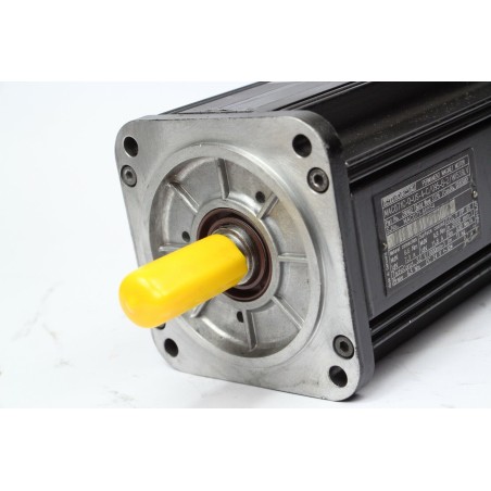 Indramat motor MAC071C-0-US-4-C/095-B-2/WI538LV (P29) (237)