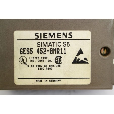 Siemens 6ES54528MR11 6ES5 452-8MR11 Relay output 4x 30V (B1201)