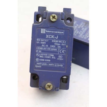 2Pcs Telemecanique ZCK-J4 XCKJ limit switch interrupteur (B45)