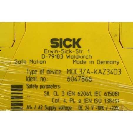 Sick 6047866 MOC3ZA-KAZ34D3 Relais de sécurité (B213)