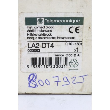 Telemecanique 023003 LA2 DT4 Additif instantané temporisé (B1244)