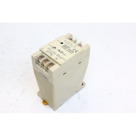 Omron S82K-01524 Power Supply 24V 0.6A (B434)