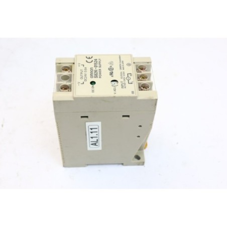 Omron S82K-01524 Power Supply 24V 0.6A (B434)