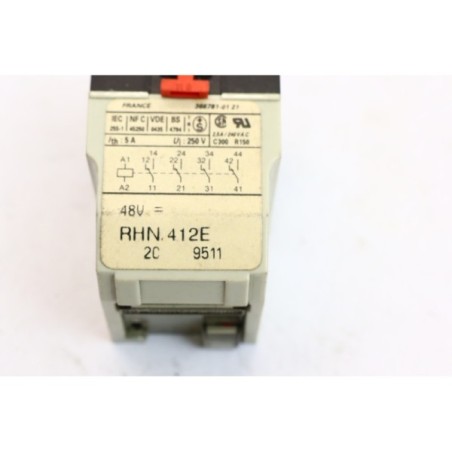 Telemecanique  RHN 412E relais instantané used (B924)