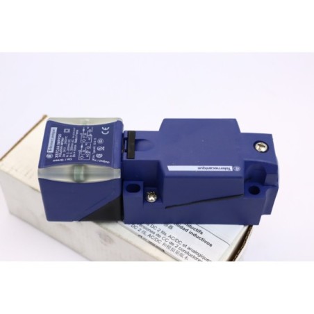 Telemecanique 905815 XS7C4A1MPP20 capteur à induction  (B570)